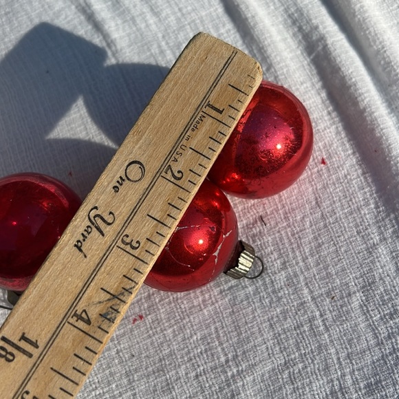 Vtg Shiny Brite Glass Christmas Tree Ornaments 12 USA made. - Picture 11 of 17
